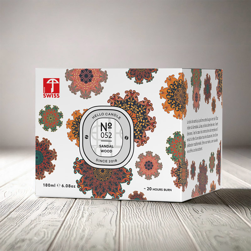 HELLO CANDLE SANDAL WOOD 180ml