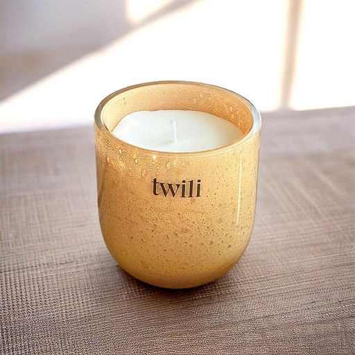 [80100051] TWILI INDOOR SCENTED CANDLE LOTUS COLL. SAHARA SANDS S 9cm/200gr